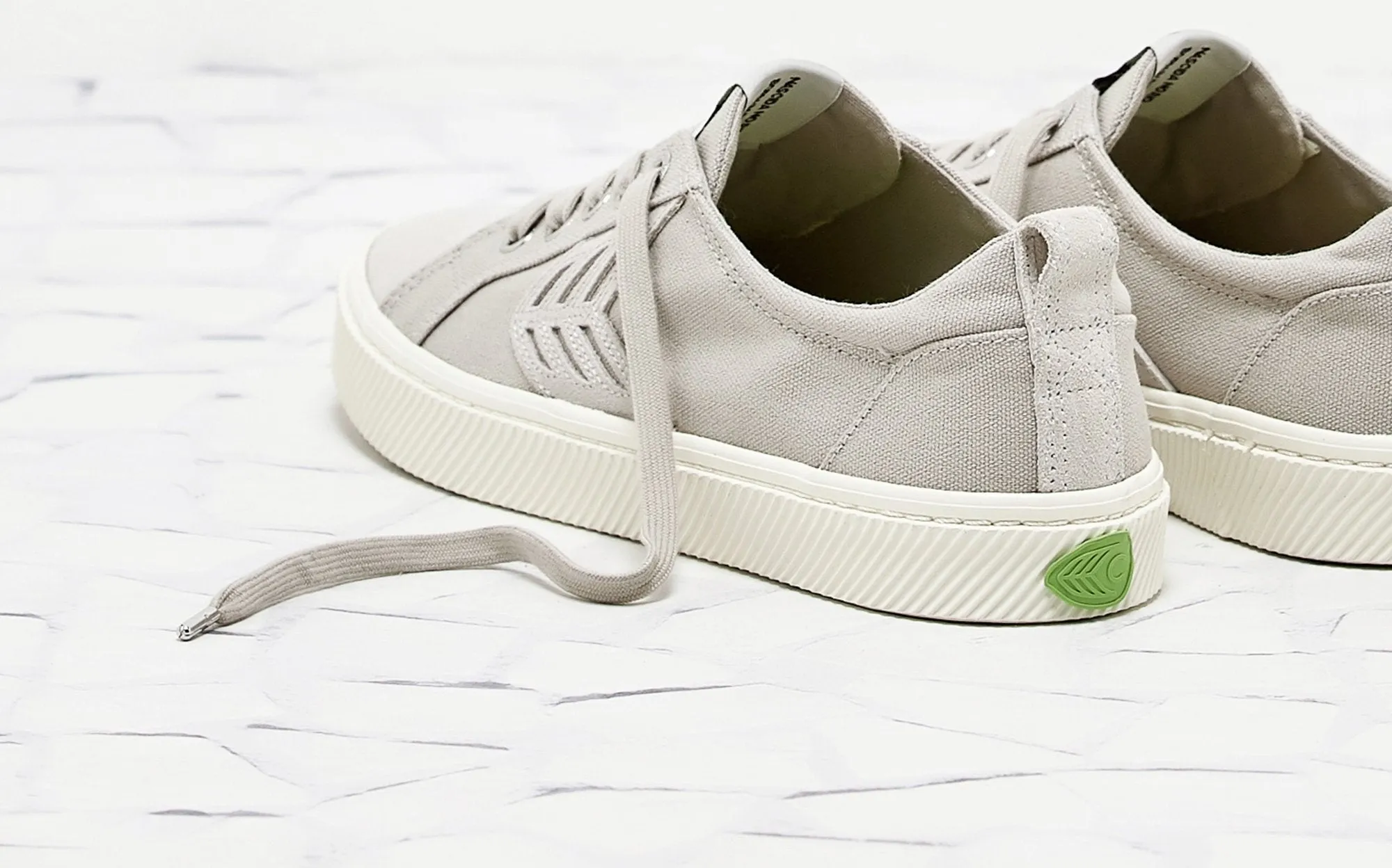 CATIBA Low Ice Canvas Ice Suede Accents Sneaker Women