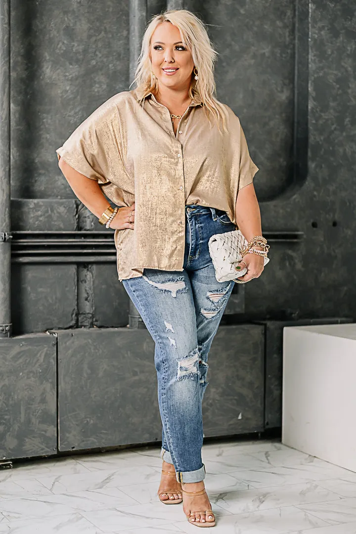 I'm That Girl Metallic Button Up Top | Gold