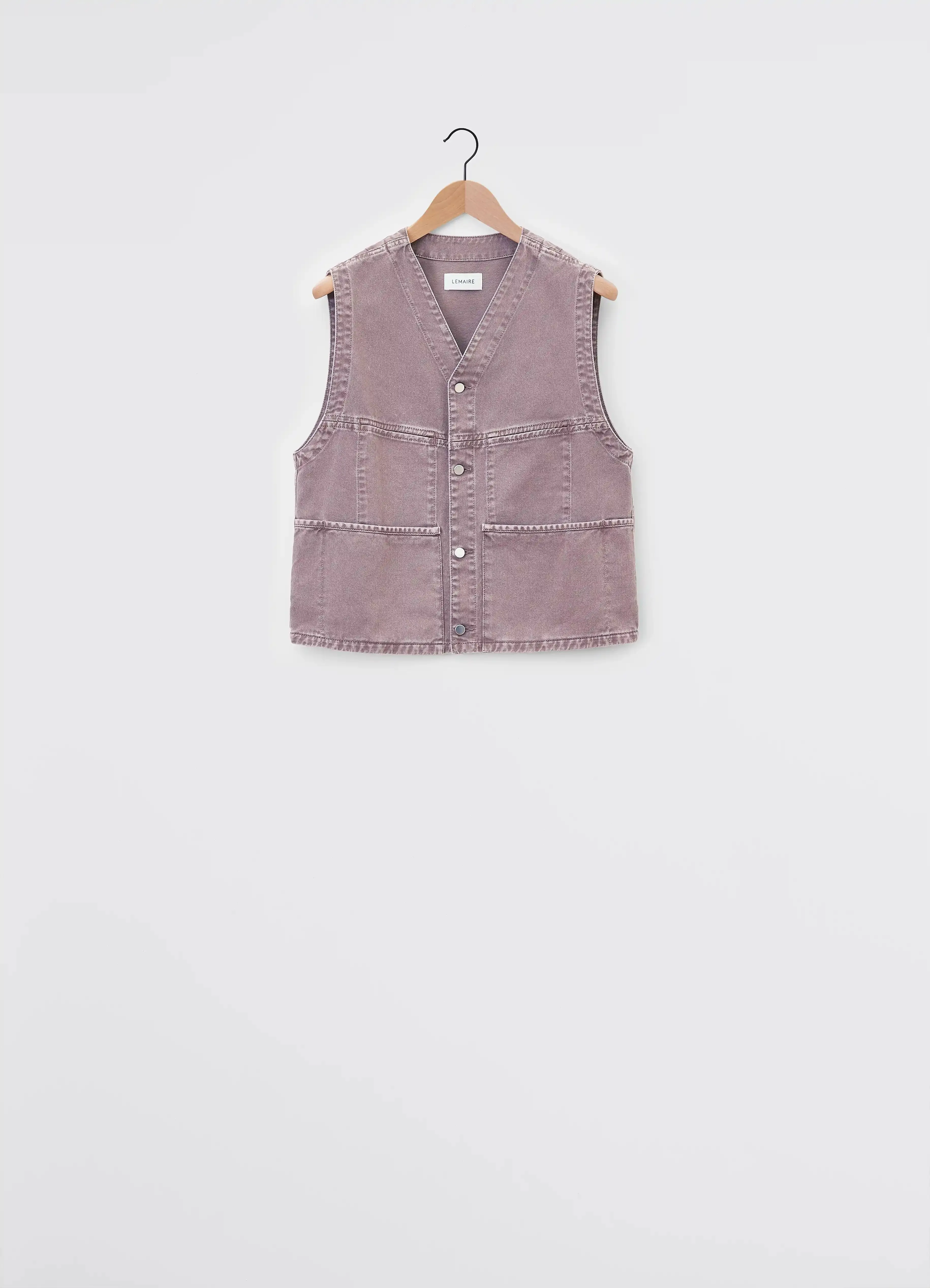 SLEEVELESS GILET