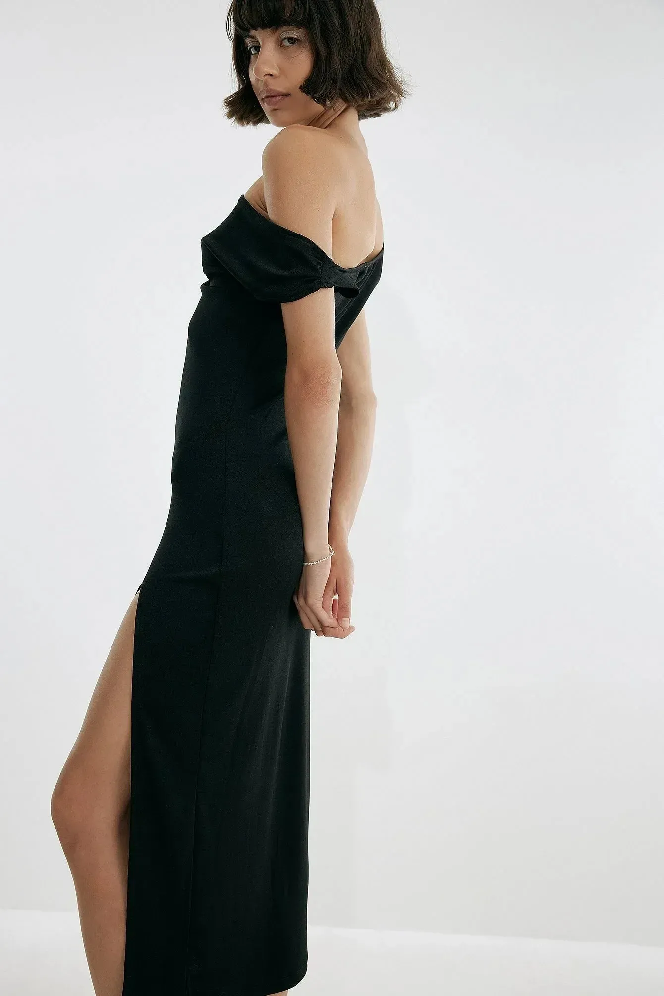SLIP SHOULDER HIGH SLIT PARTY DRESS