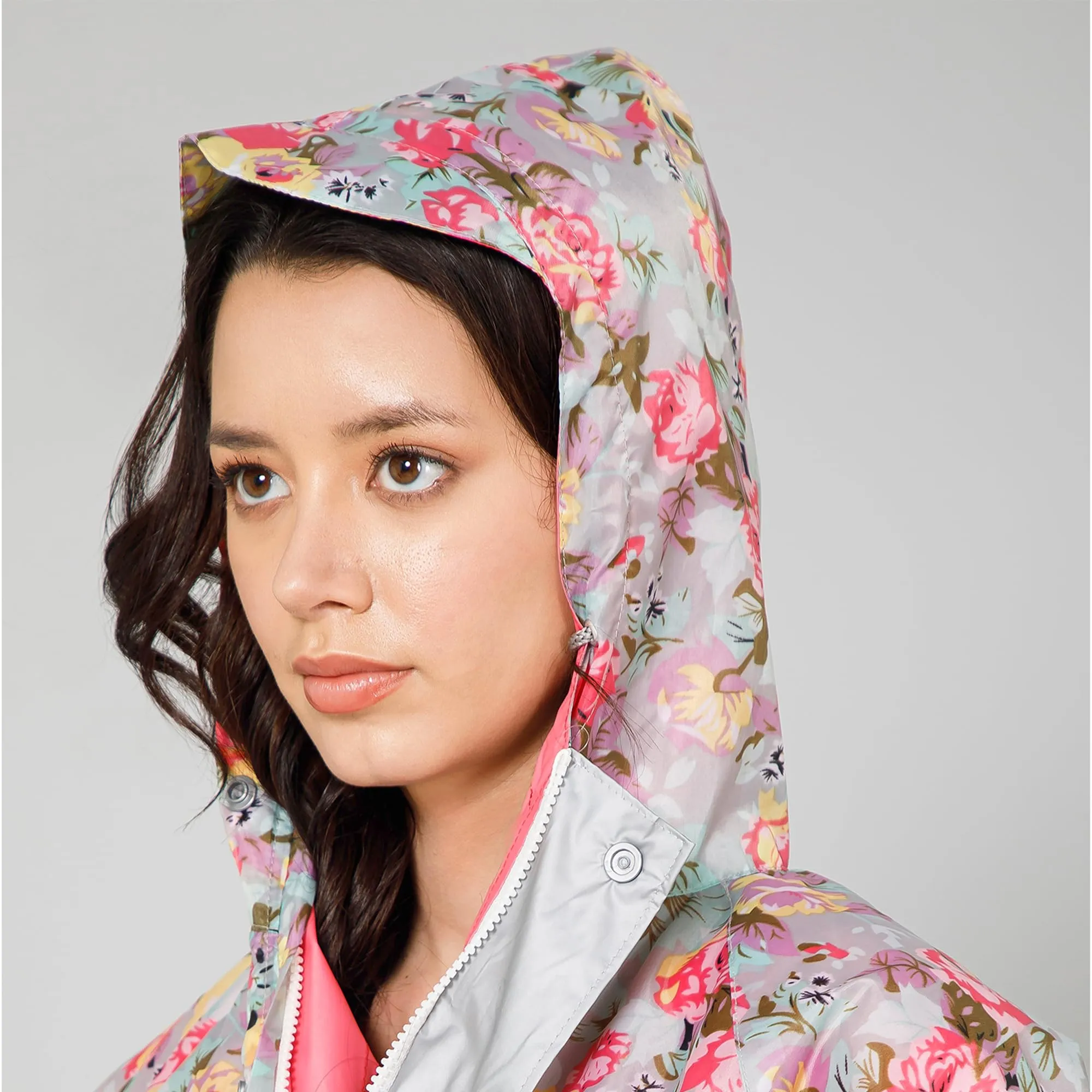 THE CLOWNFISH Polyester Waterproof Rain Coat For Women Skirt and Top Raincoat With Adjustable Hood and Front Pockets Rain Glam Series (Multicolour Floral, XX-Large)